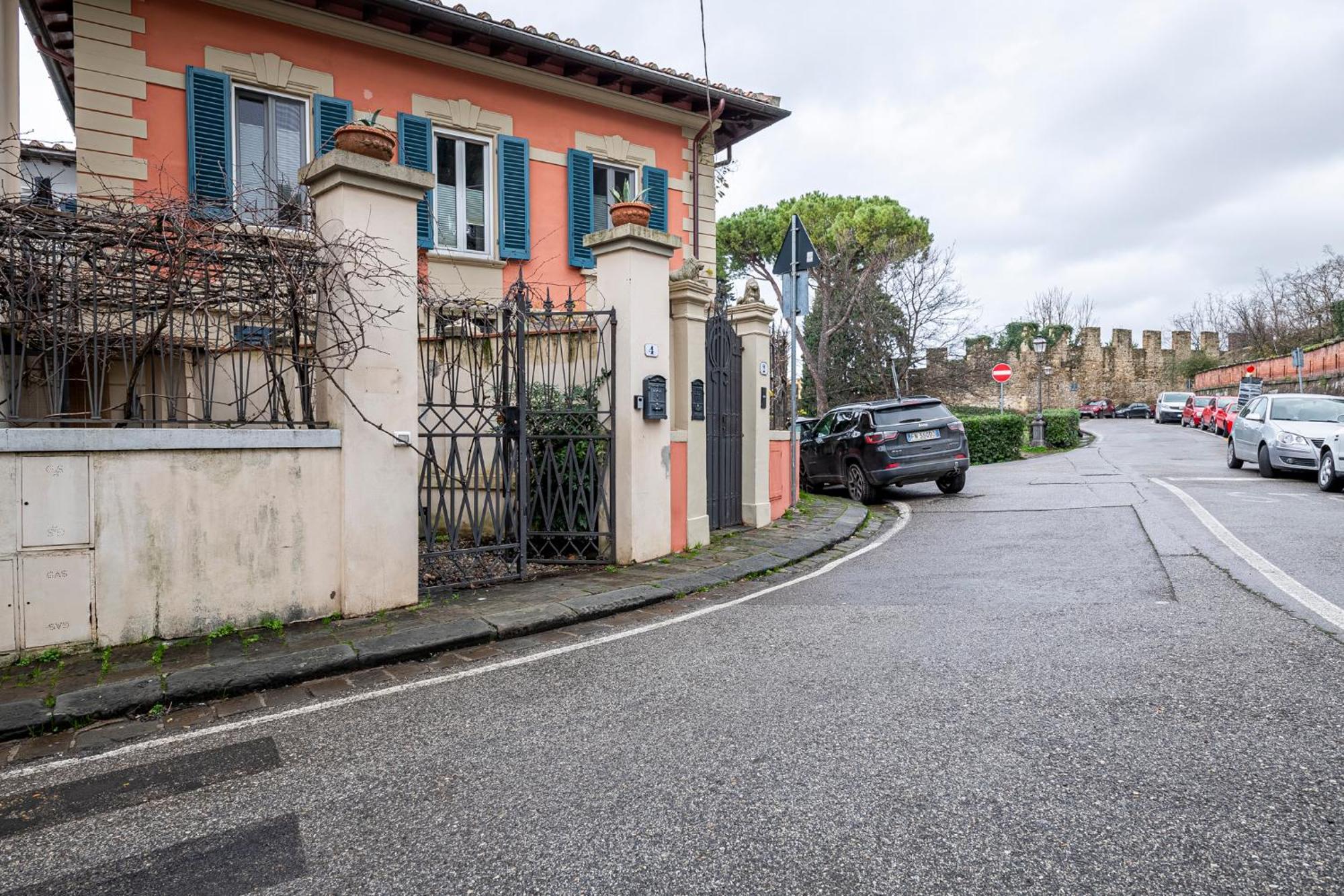 Suite In Pz. Michelangelo: Due Camere Con Due Bagni 佛罗伦萨 外观 照片